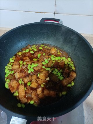 毛豆烧五花肉的做法步骤：6
