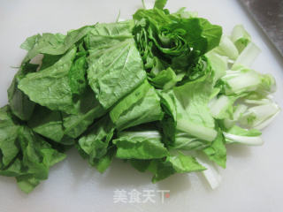 包心鱼卷毛毛菜煮粉丝的做法步骤：2
