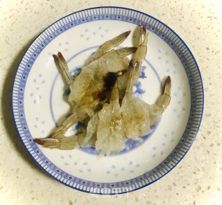 土豆芝士虾球的做法步骤：5