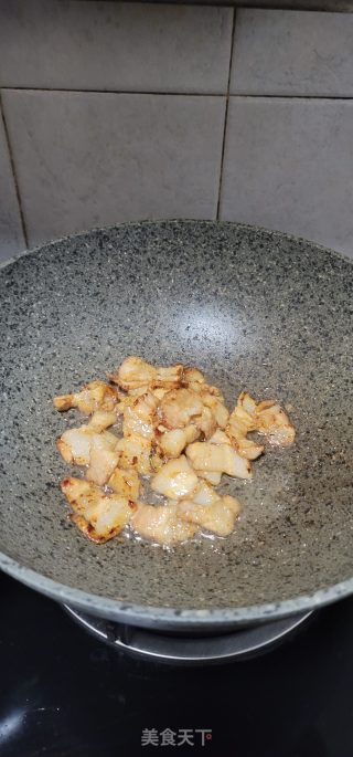 猪肉炒白磨菇的做法步骤：7
