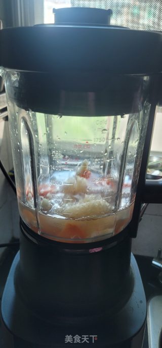 莲藕胡萝卜银耳羹的做法步骤：3