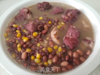 莲藕红豆排骨汤的做法步骤：10