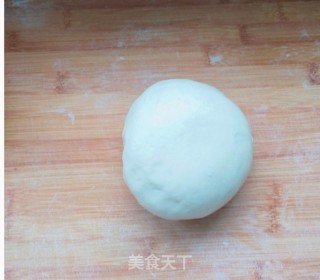 莲藕韭菜猪肉水饺的做法步骤：1