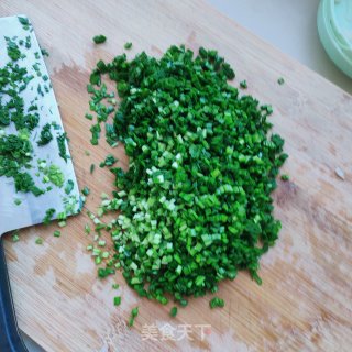 莲藕韭菜猪肉水饺的做法步骤：4