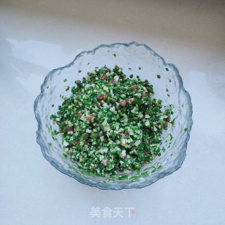莲藕韭菜猪肉水饺的做法步骤：7
