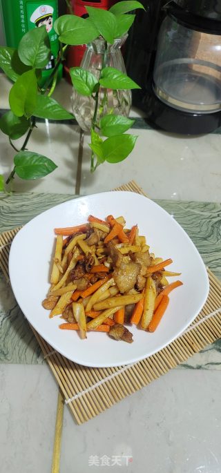 肉片炒藕条的做法步骤：11