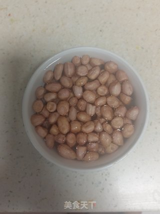 菜瓜拌鸡蛋丝花生米的做法步骤：8