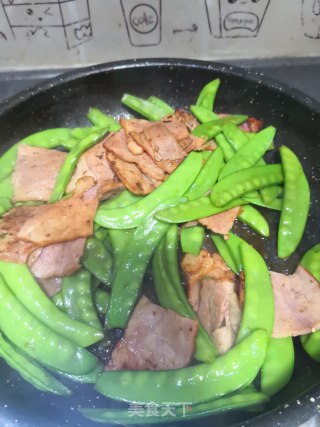 培根炒荷兰豆的做法步骤：8