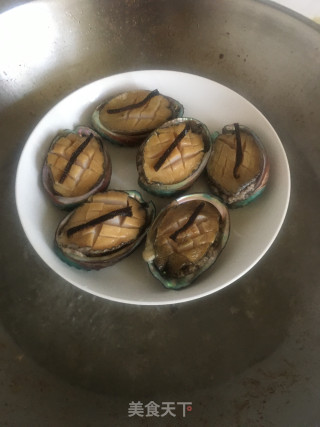 陈皮蒸鲍鱼的做法步骤：2
