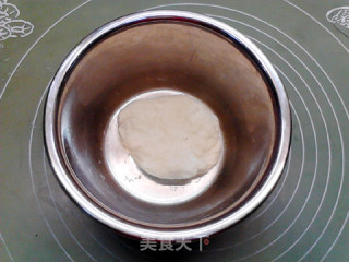 味噌葱花面包的做法步骤：3
