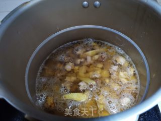 啤酒炖碎碎土鸡的做法步骤：6
