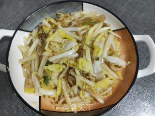 红薯粉丝炒娃娃菜的做法步骤：10