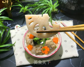 莲藕排骨汤的做法步骤：10