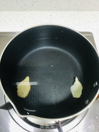 紫菜肉丸青菜汤的做法步骤：2