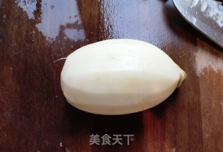 木耳黄瓜拌莲藕的做法步骤：1