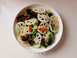 木耳黄瓜拌莲藕的做法步骤：10