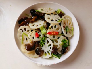 木耳黄瓜拌莲藕的做法步骤：11