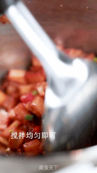快手藕丁，孜然咸鲜超下饭，几块钱就能炒一大盘的做法步骤：6