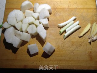 萝卜炖羊肉的做法步骤：5