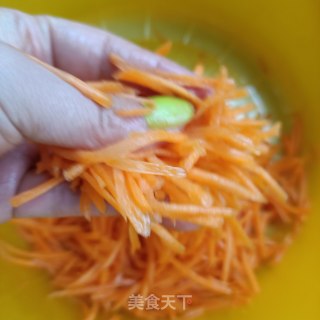 胡萝卜肉丁包的做法步骤：12