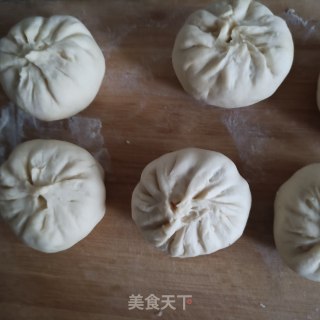 胡萝卜肉丁包的做法步骤：24