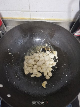 辣子鸡丁的做法步骤：4