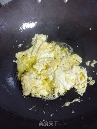 豆芽鸡蛋炒粉条的做法步骤：7