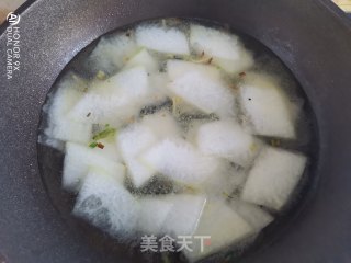 冬瓜瘦肉汤的做法步骤：9