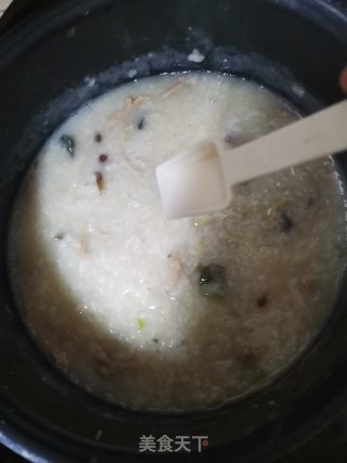 皮蛋瘦肉粥的做法步骤：8