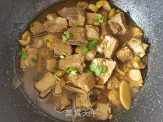 板栗炖排骨的做法步骤：15