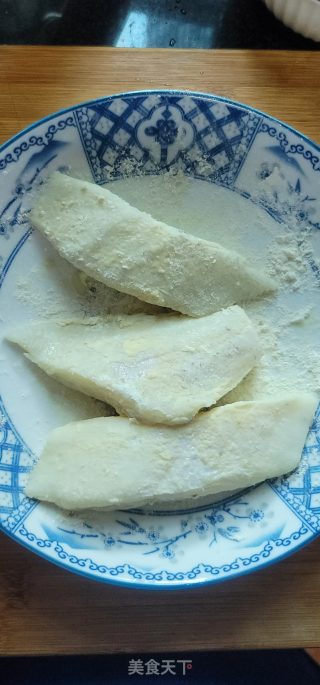 香煎鳕鱼的做法步骤：2