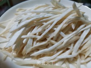 杏鲍菇炒牛肉的做法步骤：2