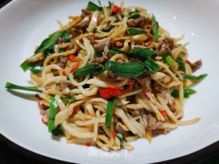 杏鲍菇炒牛肉的做法步骤：8