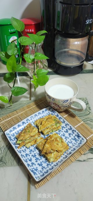 生菜鸡蛋饼的做法步骤：11