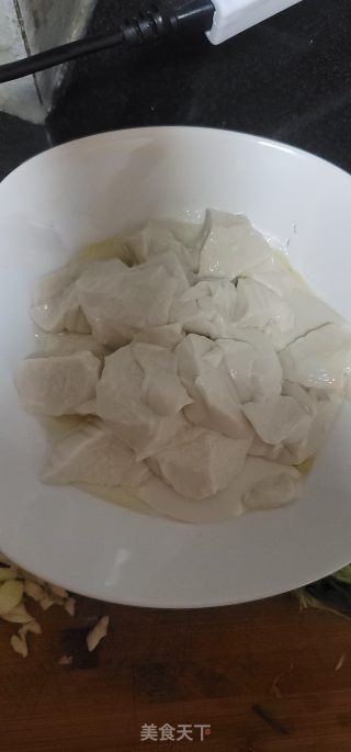 葱香白灼豆腐的做法步骤：3