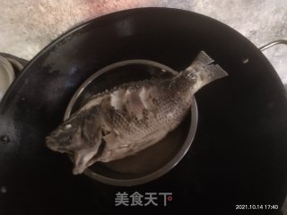蒸鱼的做法步骤：2