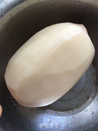 藕粒肉饼的做法步骤：1