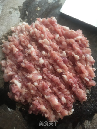 藕粒肉饼的做法步骤：2