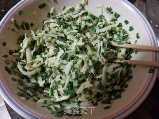 韭菜土豆饼的做法步骤：6