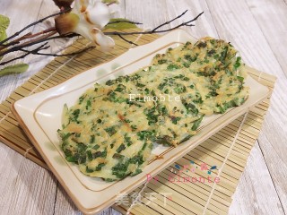 韭菜土豆饼的做法步骤：9