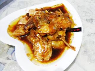 红烧巴沙鱼翅的做法步骤：11