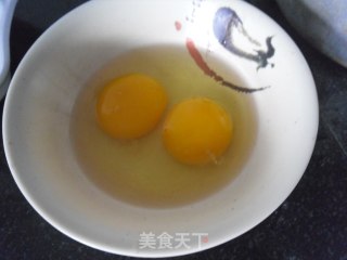 鸡蛋烧豌豆的做法步骤：2