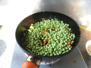 鸡蛋烧豌豆的做法步骤：7