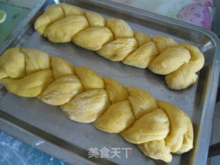 金瓜泥面包的做法步骤：10