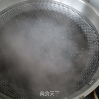 韭菜炒粉丝的做法步骤：2
