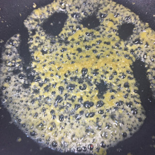 蒜蓉粉丝烧金针菇的做法步骤：4