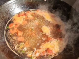 西红柿鸡蛋疙瘩汤的做法步骤：5