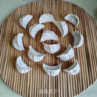 煎饺的做法步骤：8