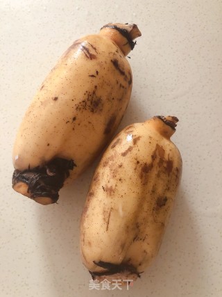 莲藕海鸭汤的做法步骤：2