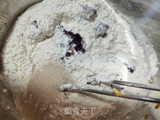 双色花卷的做法步骤：6
